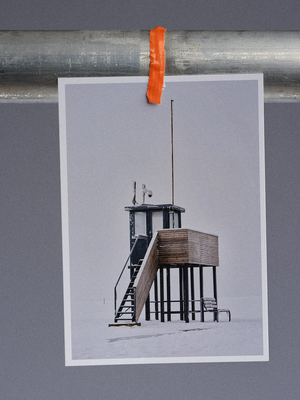 Postkarte: Rettungsturm im Winter (Harlesiel)